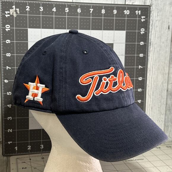 TITLEIST ~ Embroidered Houston Astros Golf Hat ~ adjustable One Size Fits All - Picture 1 of 11